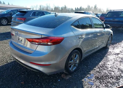 2017 Hyundai Elantra Se z USA, uszkodzony, nr VIN 5NPD84LF7HH008242